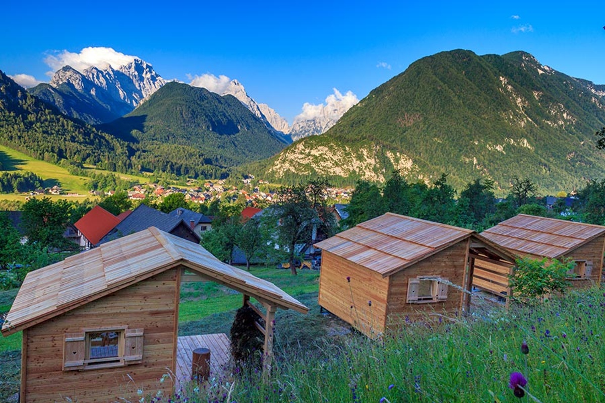 Mountain View Glamping
